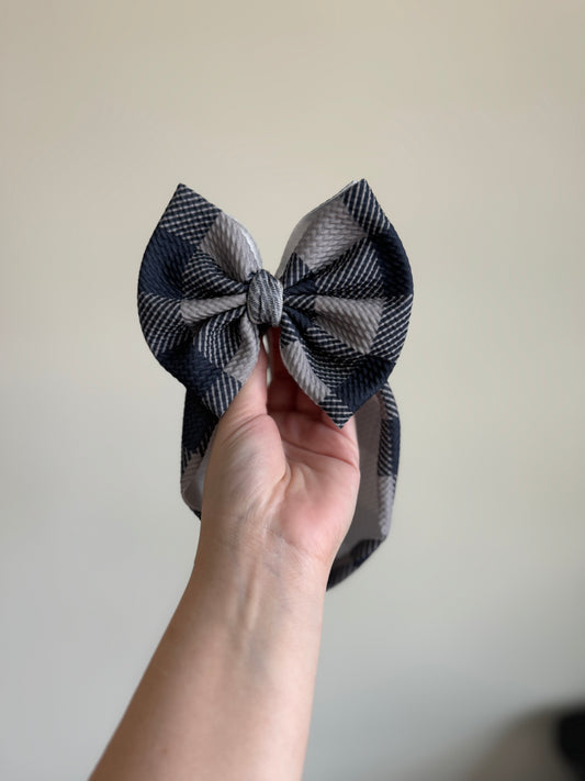 Traditional Bows - Neutral Plaid