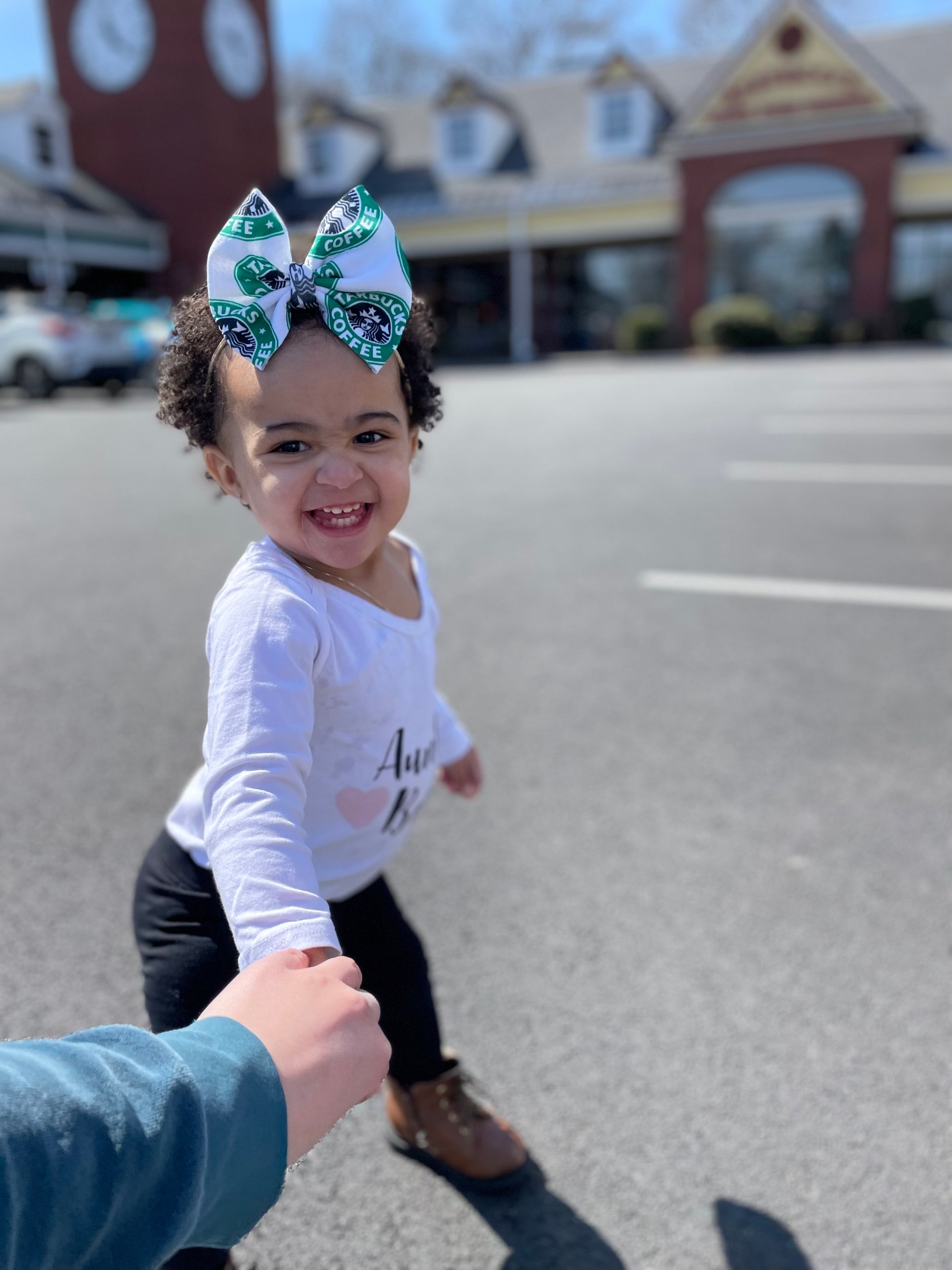 Starbucks - Ev's Bowtique Shop, The most comfortable trendy bows for all of your babes. Traditional bows come styled as headwraps, Nylons, clips or pigtail sets! The choice is always yours!